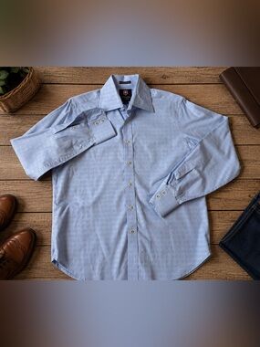 Rare Victorinox Swiss Army Dress Shirt Mens LT blue Med Super Fine Cotton